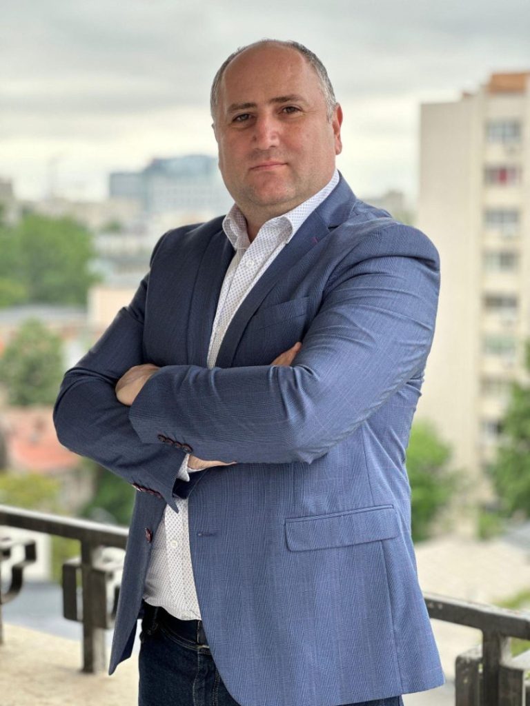 Cum te sprijina Activ Asigurari sa alegi cele mai bune polite