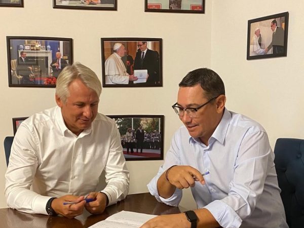 Victor Ponta, candidat la Președinția României: Reformă ambițioasă pentru combaterea evaziunii fiscale, cu Eugen Teodorovici în spate